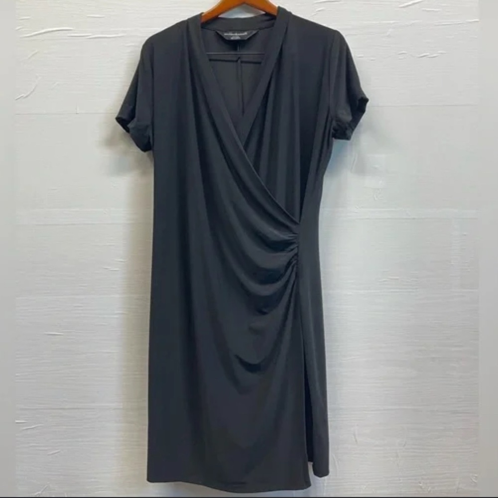 NWT Norma Kamali Maternity/ Nursing Black Side Drape Mini Wrap Dress Size Medium